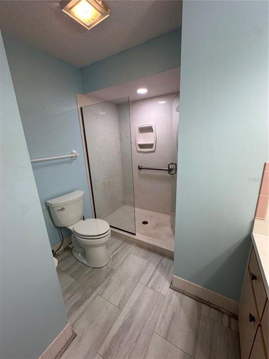 В аренду: $2,000 (2 спален, 2 ванн, 1570 Квадратных фут)