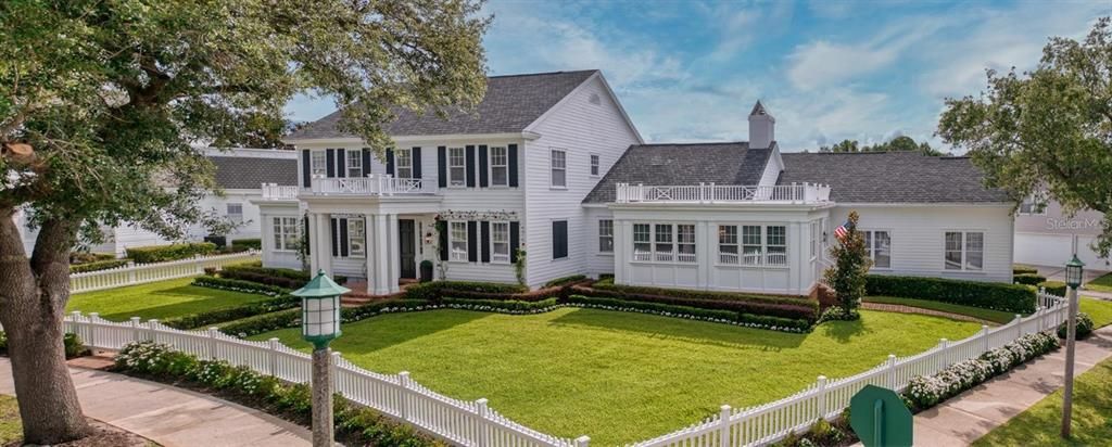 For Sale: $3,194,888 (5 beds, 6 baths, 5423 Square Feet)