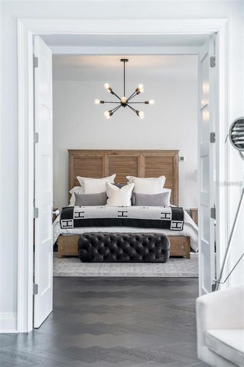 For Sale: $3,194,888 (5 beds, 6 baths, 5423 Square Feet)