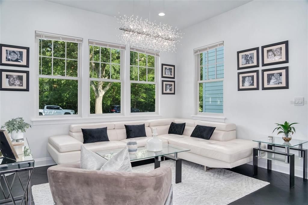 For Sale: $3,194,888 (5 beds, 6 baths, 5423 Square Feet)