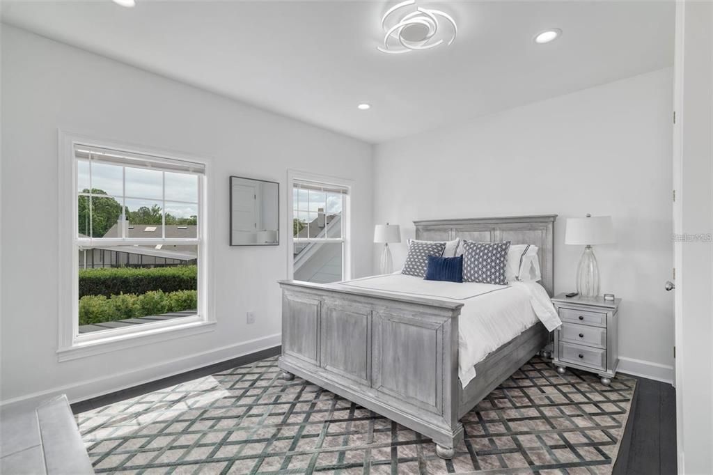 For Sale: $3,194,888 (5 beds, 6 baths, 5423 Square Feet)