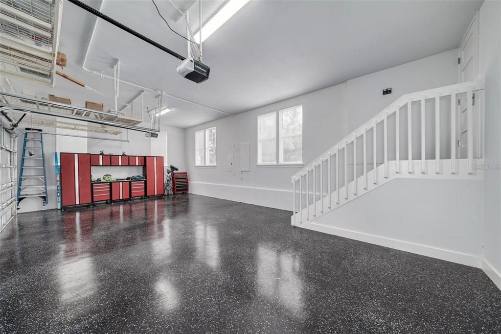 For Sale: $3,194,888 (5 beds, 6 baths, 5423 Square Feet)