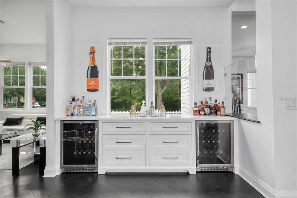 For Sale: $3,194,888 (5 beds, 6 baths, 5423 Square Feet)