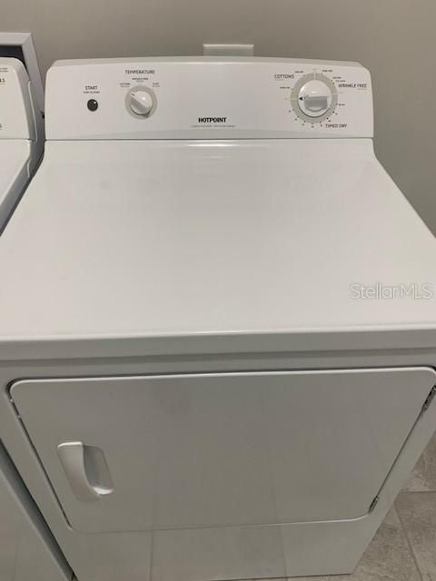 待售: $399,000 (3 贝兹, 2 浴室, 2008 平方英尺)