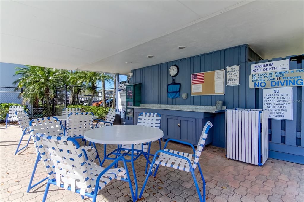 待售: $164,000 (2 贝兹, 2 浴室, 1054 平方英尺)