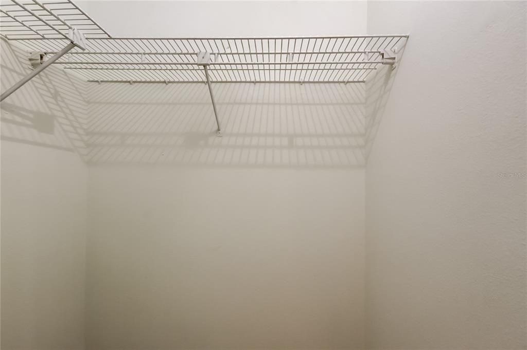 待售: $164,000 (2 贝兹, 2 浴室, 1054 平方英尺)