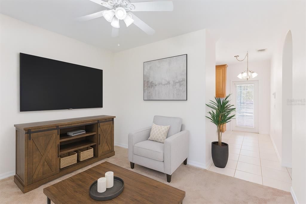 合同活跃: $690,000 (5 贝兹, 4 浴室, 3187 平方英尺)