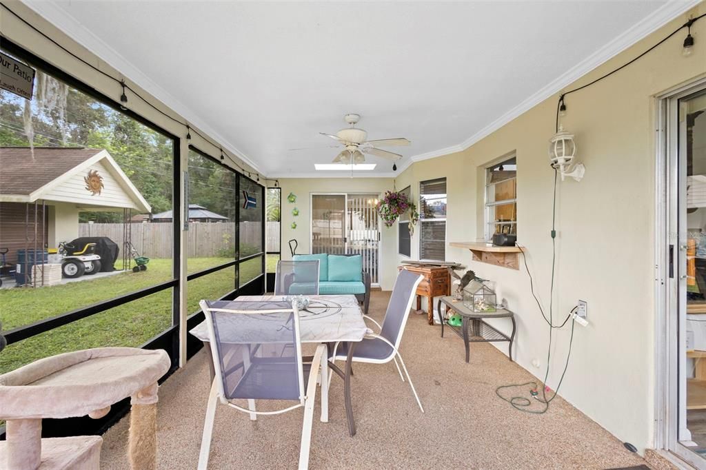 На продажу: $313,000 (3 спален, 2 ванн, 1411 Квадратных фут)