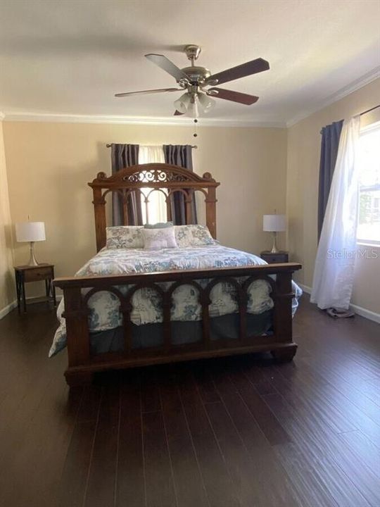 En Venta: $1,200,000 (3 camas, 3 baños, 1851 Pies cuadrados)