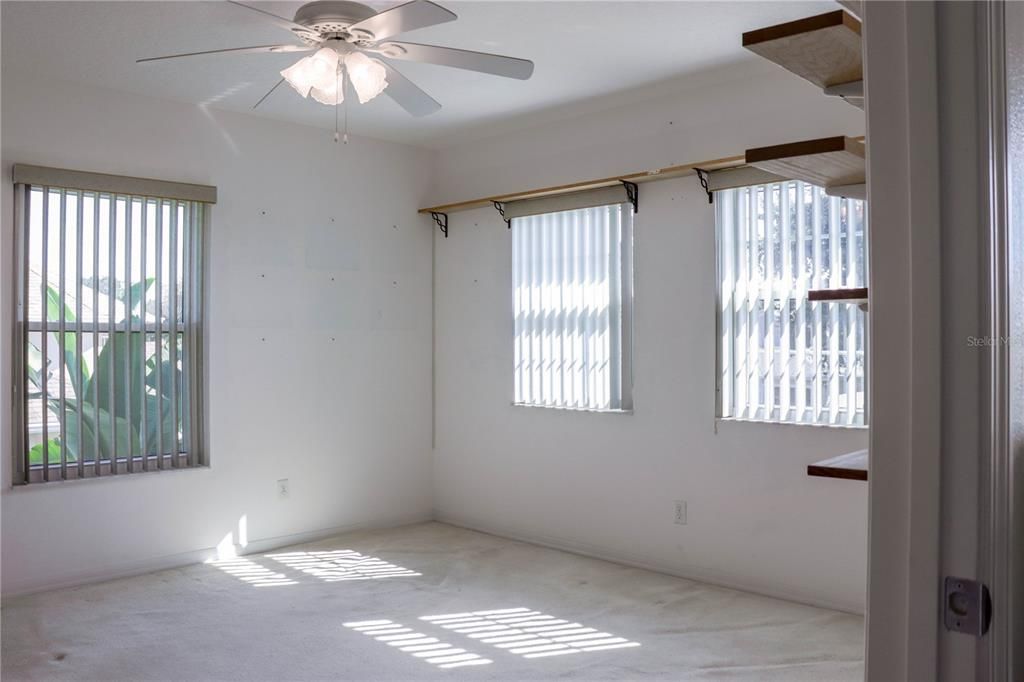 For Sale: $464,900 (4 beds, 3 baths, 3125 Square Feet)