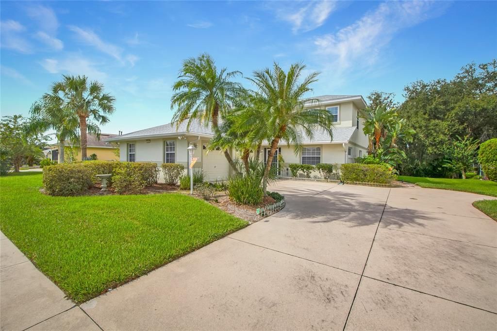 For Sale: $464,900 (4 beds, 3 baths, 3125 Square Feet)