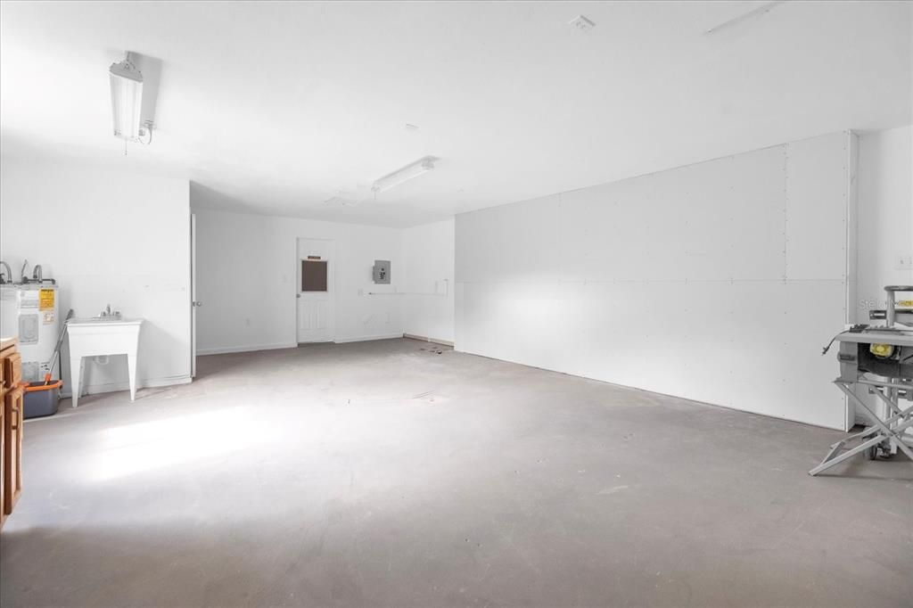 На продажу: $829,900 (4 спален, 3 ванн, 3267 Квадратных фут)