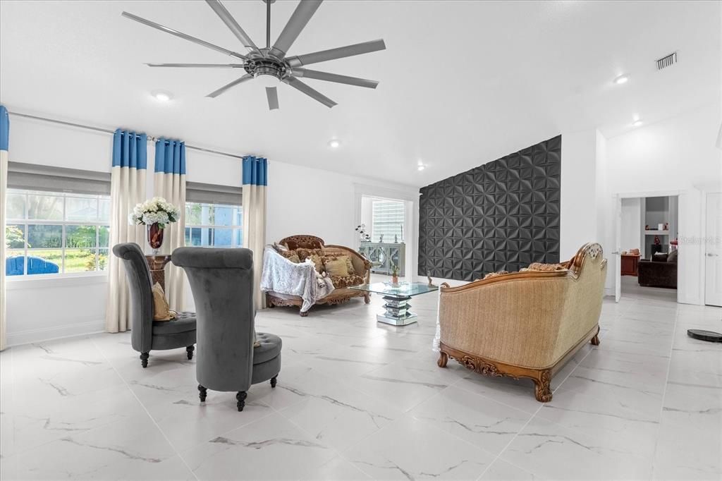 На продажу: $829,900 (4 спален, 3 ванн, 3267 Квадратных фут)