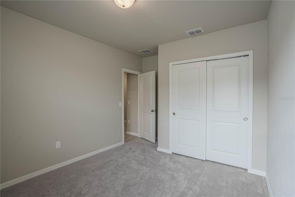 For Rent: $2,100 (4 beds, 2 baths, 1823 Square Feet)