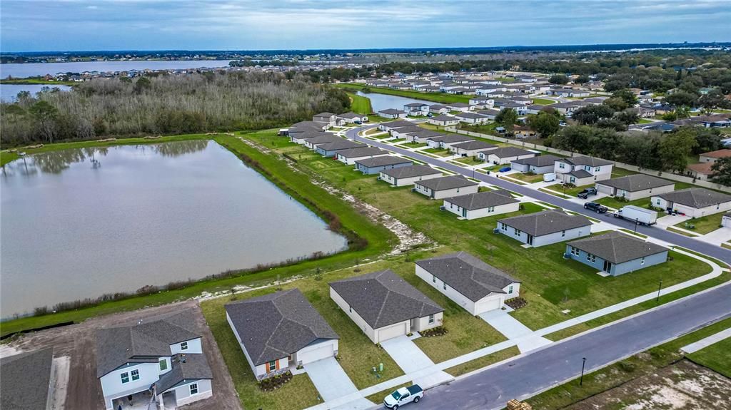 For Rent: $2,100 (4 beds, 2 baths, 1823 Square Feet)