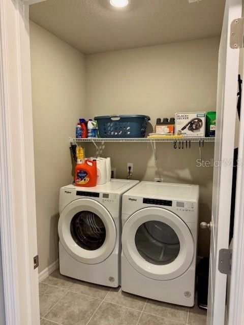 For Rent: $2,100 (4 beds, 2 baths, 1823 Square Feet)