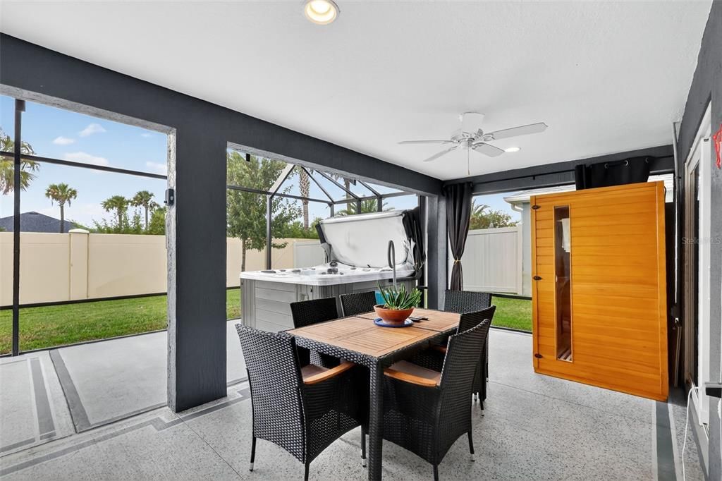 На продажу: $550,000 (3 спален, 3 ванн, 1905 Квадратных фут)