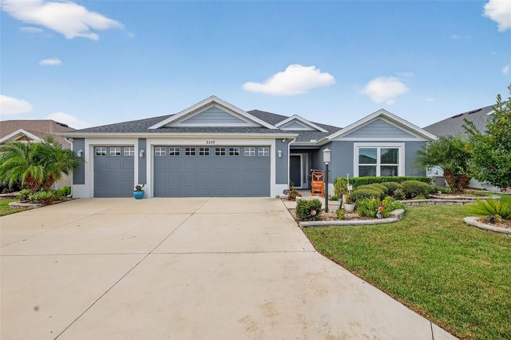 На продажу: $550,000 (3 спален, 3 ванн, 1905 Квадратных фут)