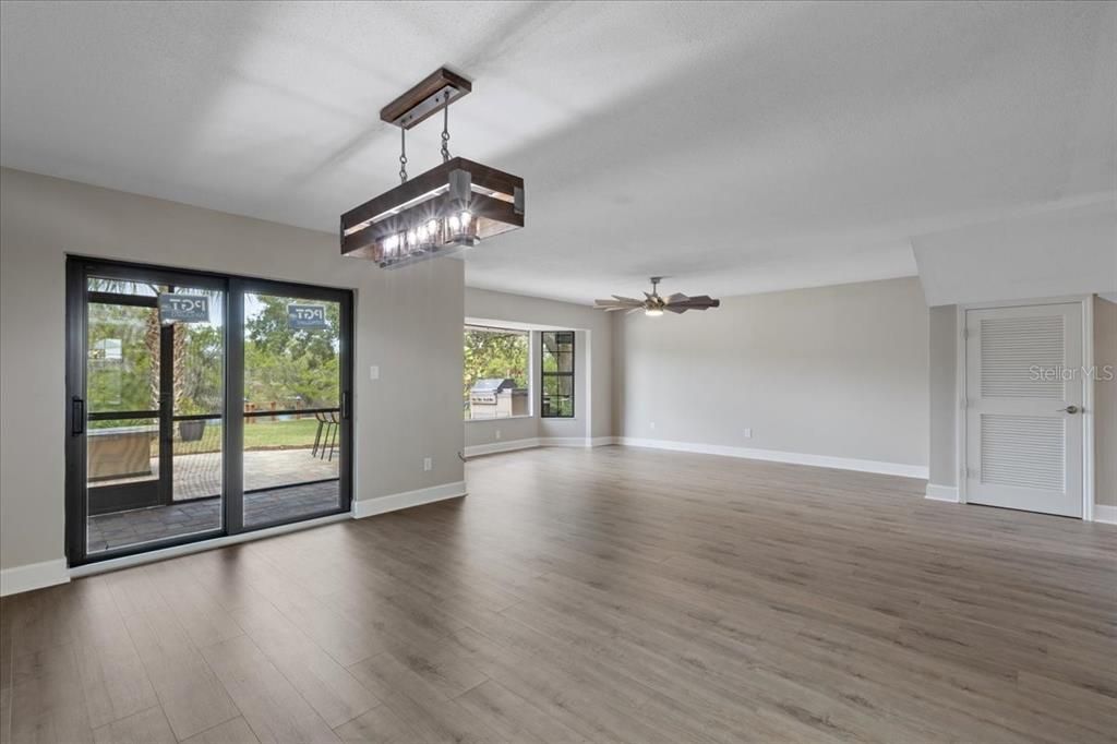 待售: $264,900 (2 贝兹, 2 浴室, 1862 平方英尺)