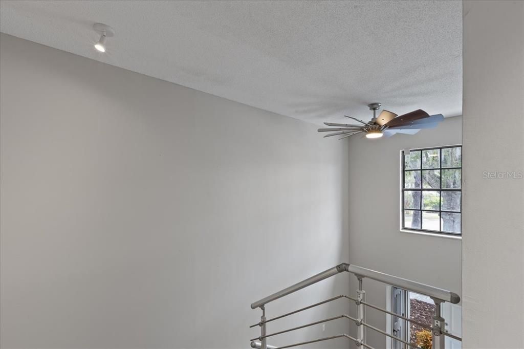 待售: $264,900 (2 贝兹, 2 浴室, 1862 平方英尺)