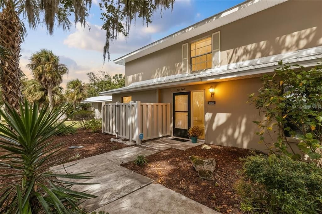 待售: $264,900 (2 贝兹, 2 浴室, 1862 平方英尺)