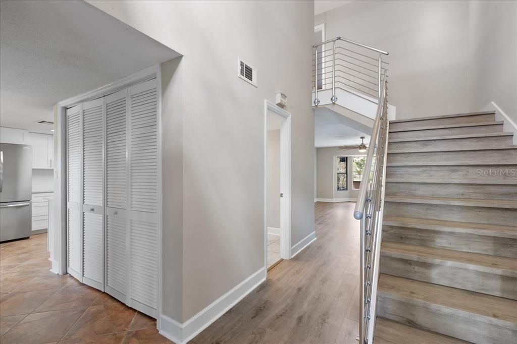 待售: $264,900 (2 贝兹, 2 浴室, 1862 平方英尺)