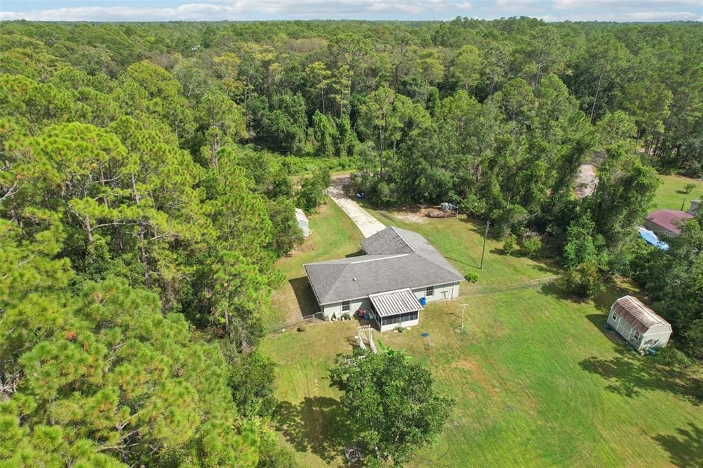 На продажу: $359,999 (3 спален, 2 ванн, 1677 Квадратных фут)