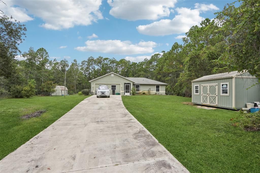 На продажу: $359,999 (3 спален, 2 ванн, 1677 Квадратных фут)