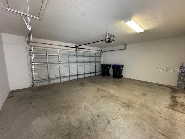 合同活跃: $3,075 (4 贝兹, 3 浴室, 1834 平方英尺)