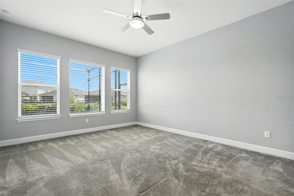 待售: $734,900 (4 贝兹, 3 浴室, 2479 平方英尺)