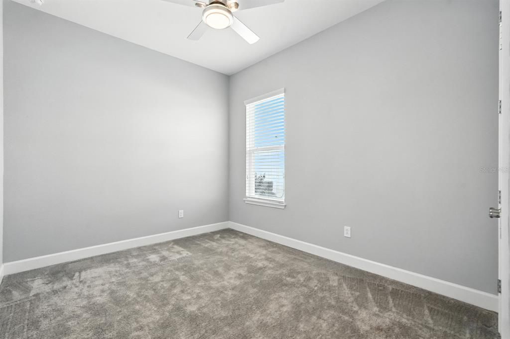 待售: $734,900 (4 贝兹, 3 浴室, 2479 平方英尺)