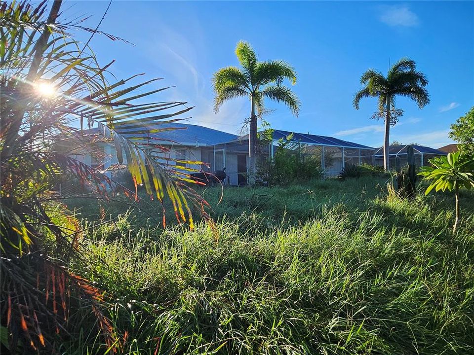 Activo con contrato: $249,900 (3 camas, 2 baños, 1779 Pies cuadrados)