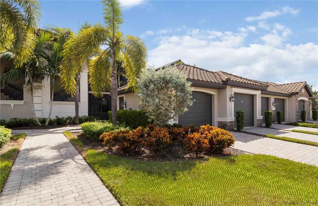 待售: $398,999 (2 贝兹, 2 浴室, 1336 平方英尺)