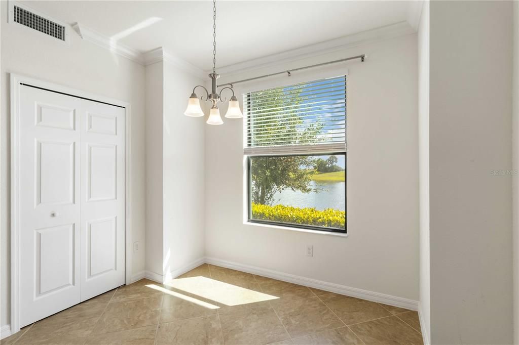 待售: $398,999 (2 贝兹, 2 浴室, 1336 平方英尺)