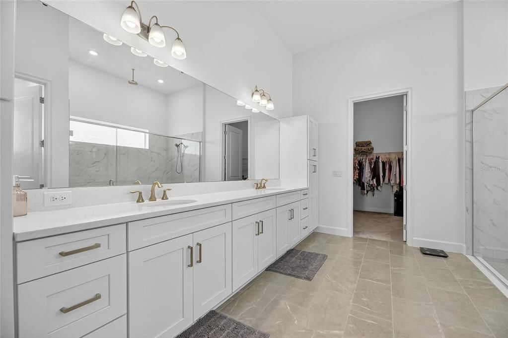 待售: $1,095,000 (4 贝兹, 3 浴室, 2983 平方英尺)