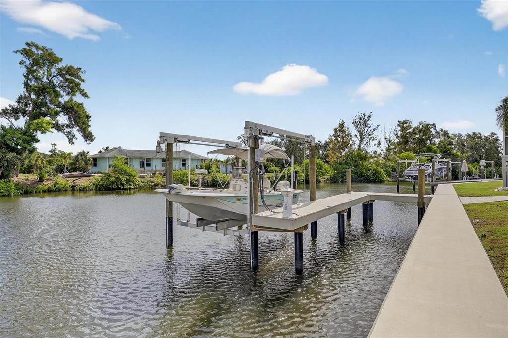 待售: $1,095,000 (4 贝兹, 3 浴室, 2983 平方英尺)