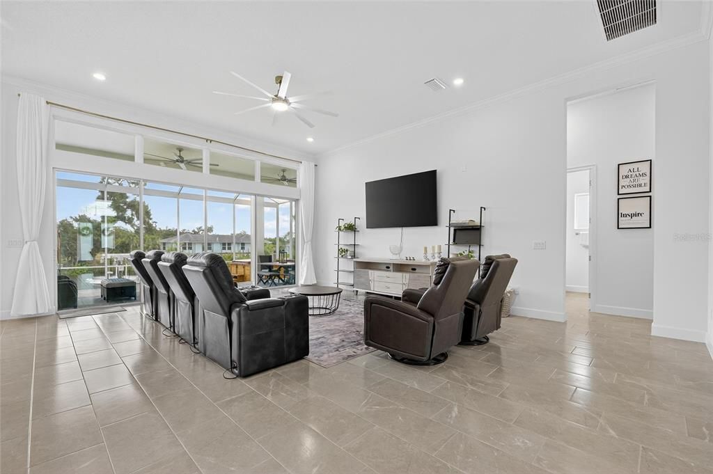 待售: $1,095,000 (4 贝兹, 3 浴室, 2983 平方英尺)