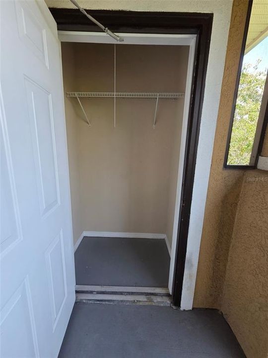 For Rent: $1,350 (1 beds, 1 baths, 769 Square Feet)