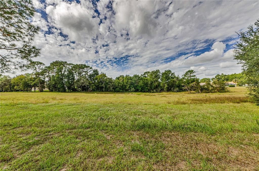 For Sale: $300,000 (2 beds, 2 baths, 1676 Square Feet)