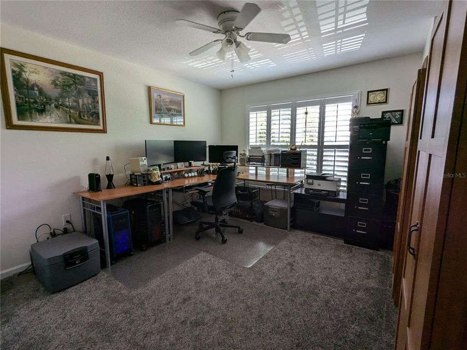 En Venta: $269,900 (3 camas, 2 baños, 1893 Pies cuadrados)