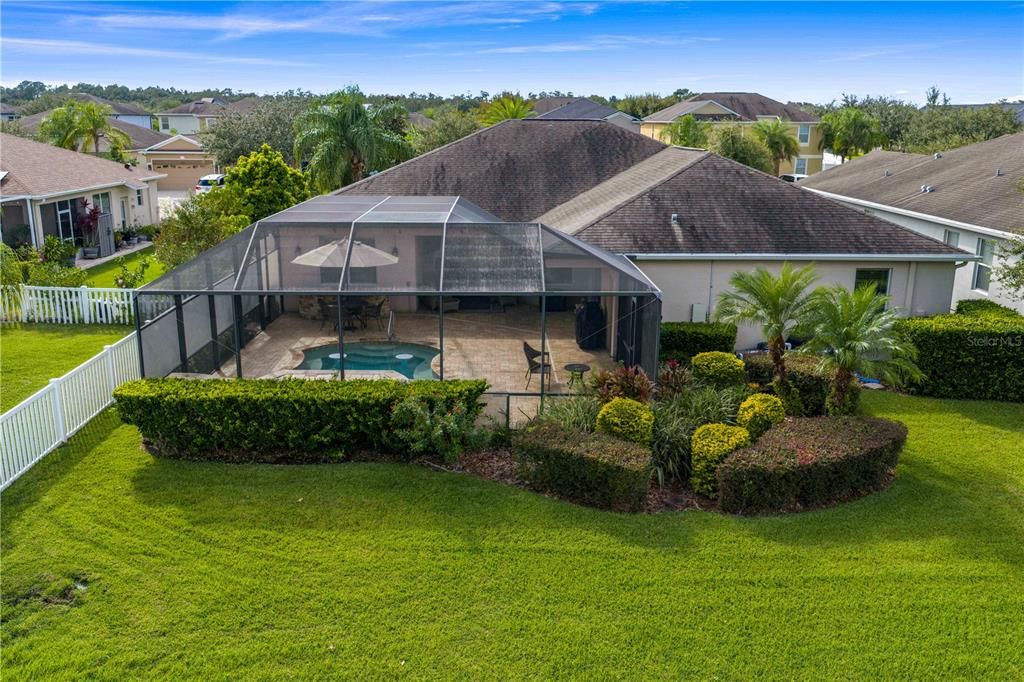 合同活跃: $610,000 (4 贝兹, 3 浴室, 2537 平方英尺)