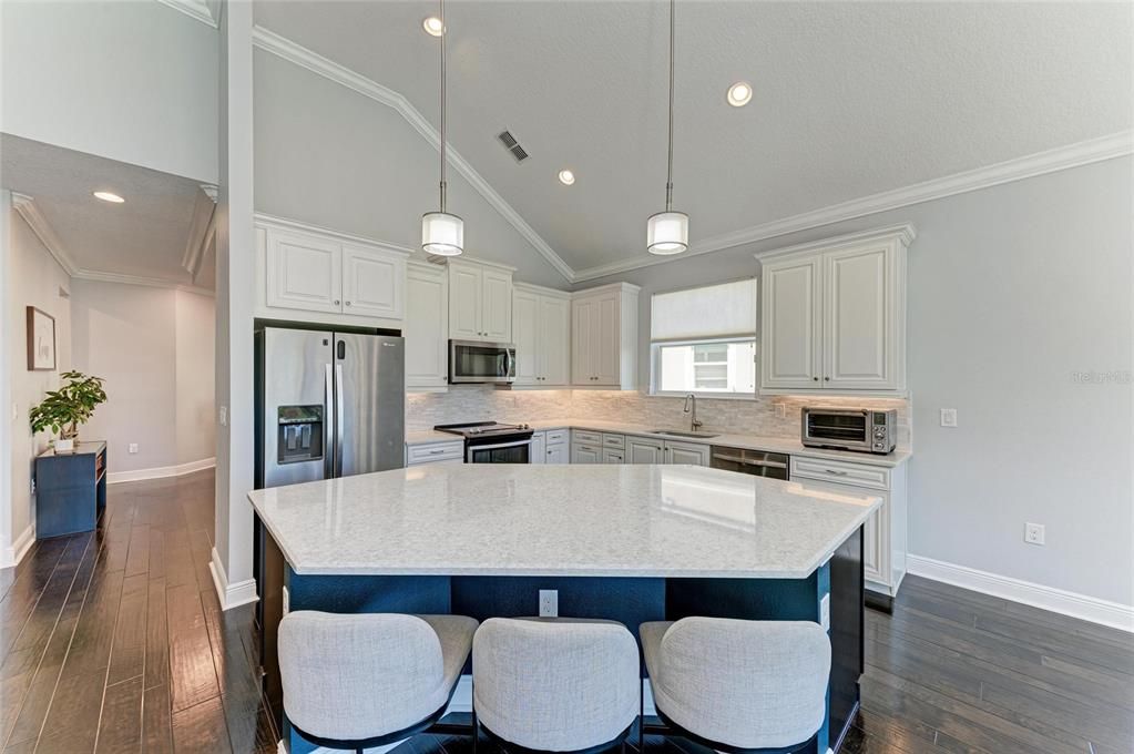 Active With Contract: $4,500 (3 beds, 2 baths, 2507 Square Feet)