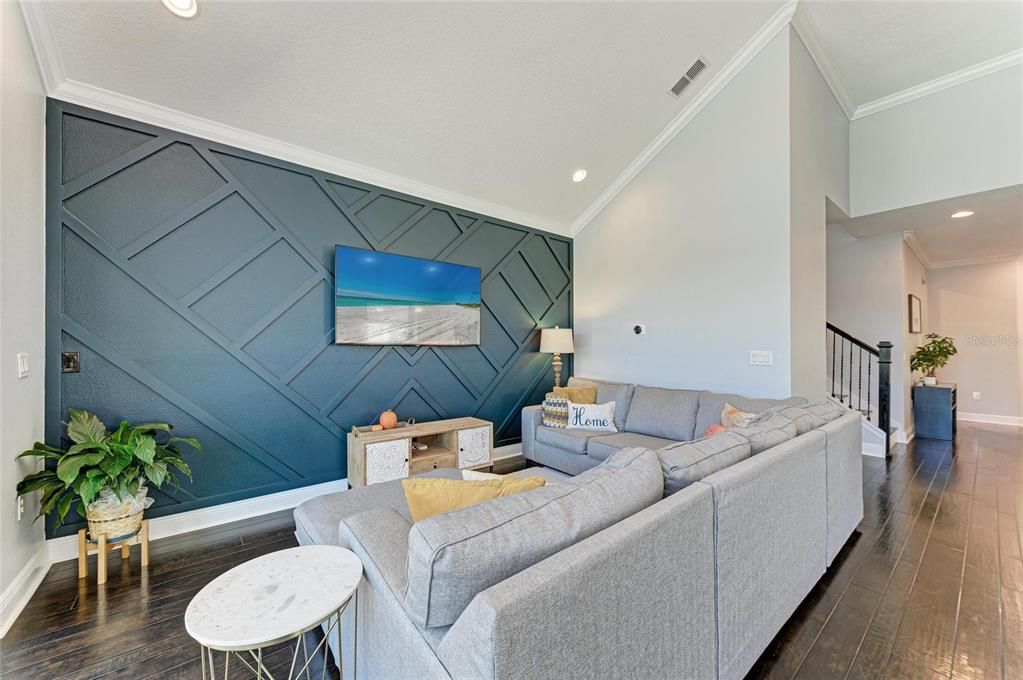 Active With Contract: $4,500 (3 beds, 2 baths, 2507 Square Feet)