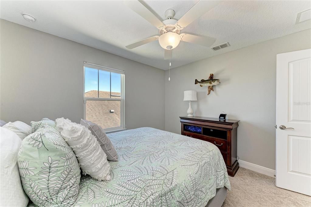 Active With Contract: $4,500 (3 beds, 2 baths, 2507 Square Feet)