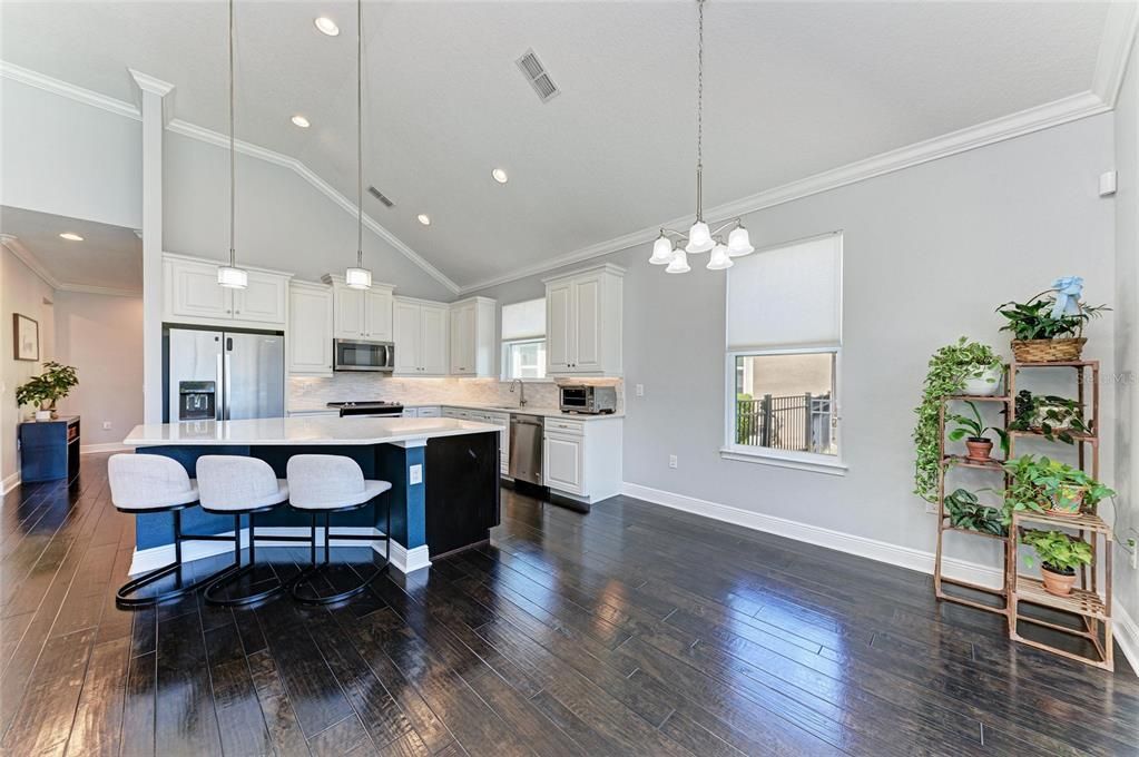 Active With Contract: $4,500 (3 beds, 2 baths, 2507 Square Feet)