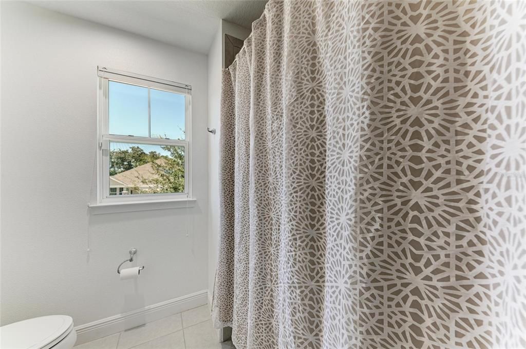 Active With Contract: $4,500 (3 beds, 2 baths, 2507 Square Feet)