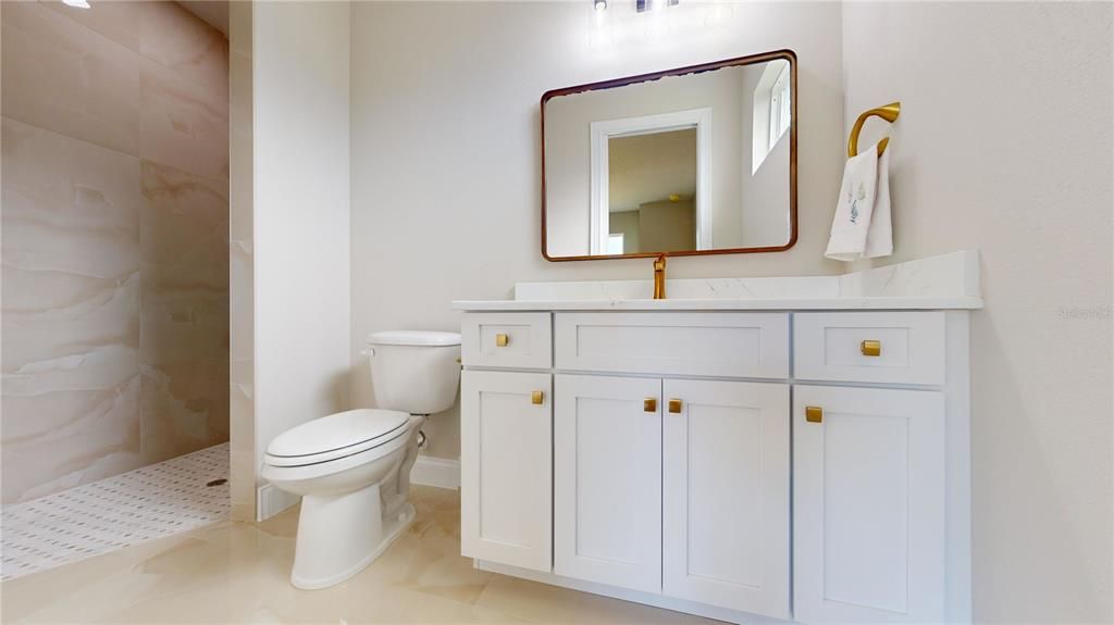 En Venta: $625,000 (4 camas, 3 baños, 2431 Pies cuadrados)