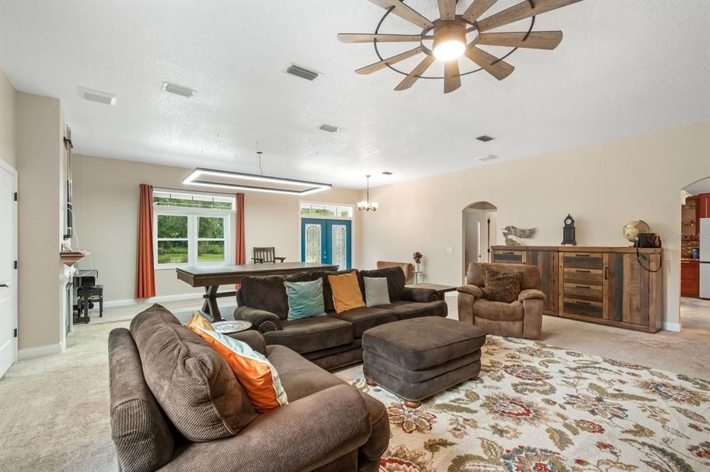 На продажу: $1,200,000 (4 спален, 4 ванн, 3484 Квадратных фут)