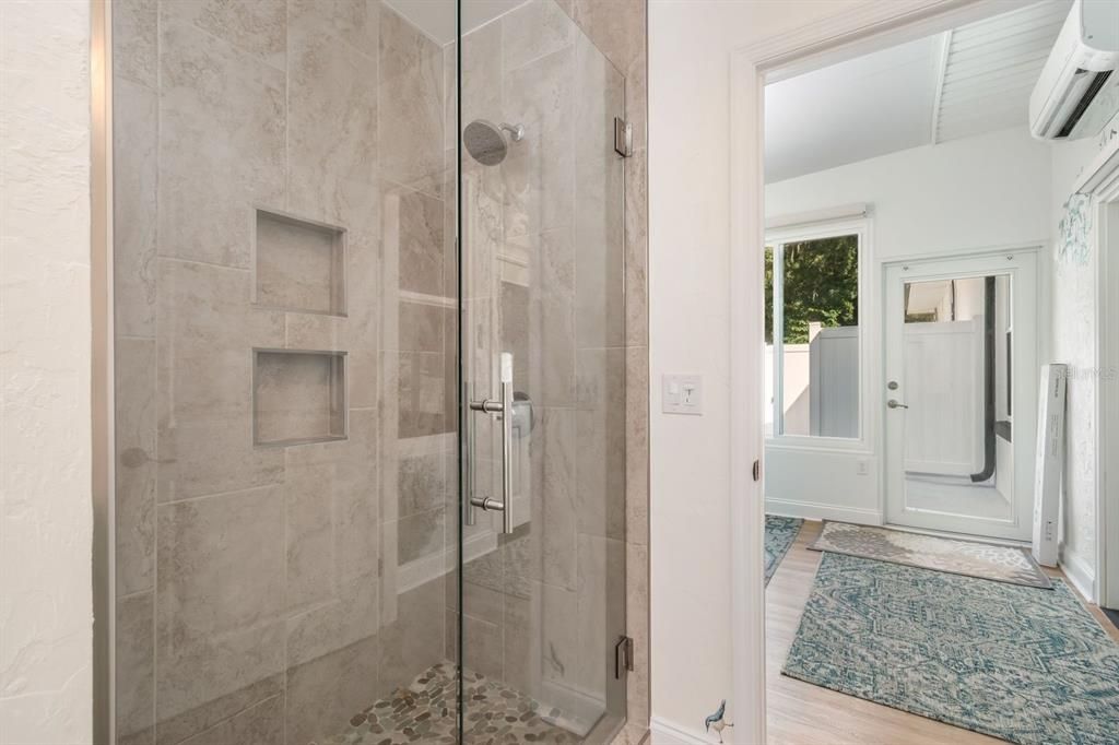 На продажу: $1,200,000 (4 спален, 4 ванн, 3484 Квадратных фут)