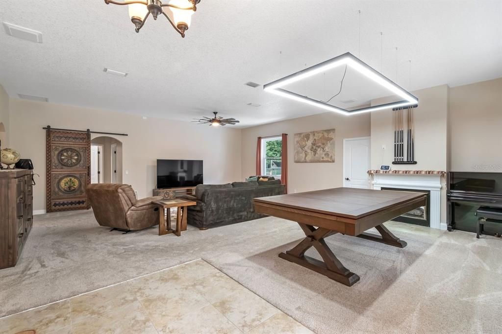 На продажу: $1,200,000 (4 спален, 4 ванн, 3484 Квадратных фут)